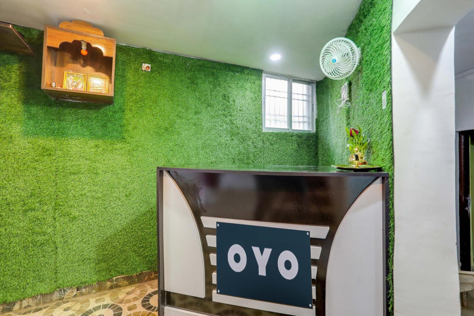 Hotel O Rmd Hotel Raipur  Bagian luar foto